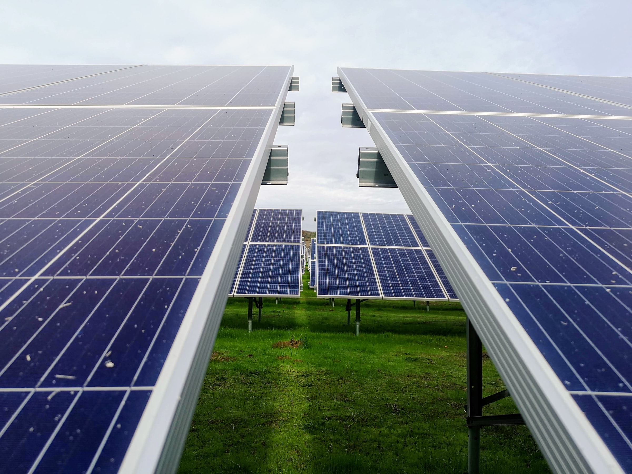 Inna Global SL apuesta por la energía solar y el autoconsumo con la ‘revolución de los tejados’ y los huertos solares