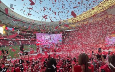 El toque de exclusividad de tus fiestas: el lanzamiento de confeti tras el pregón de fiestas o al finalizar tú evento corporativo.